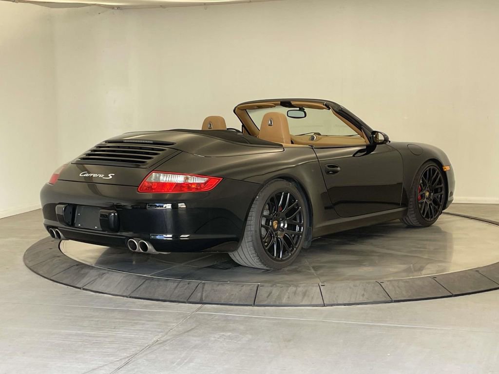 Used 2006 Porsche 911 Carrera S RWD image 7