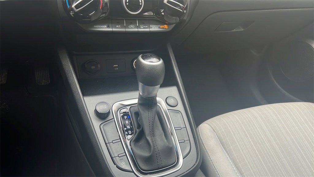 Used 2022 Hyundai Kona SEL image 22