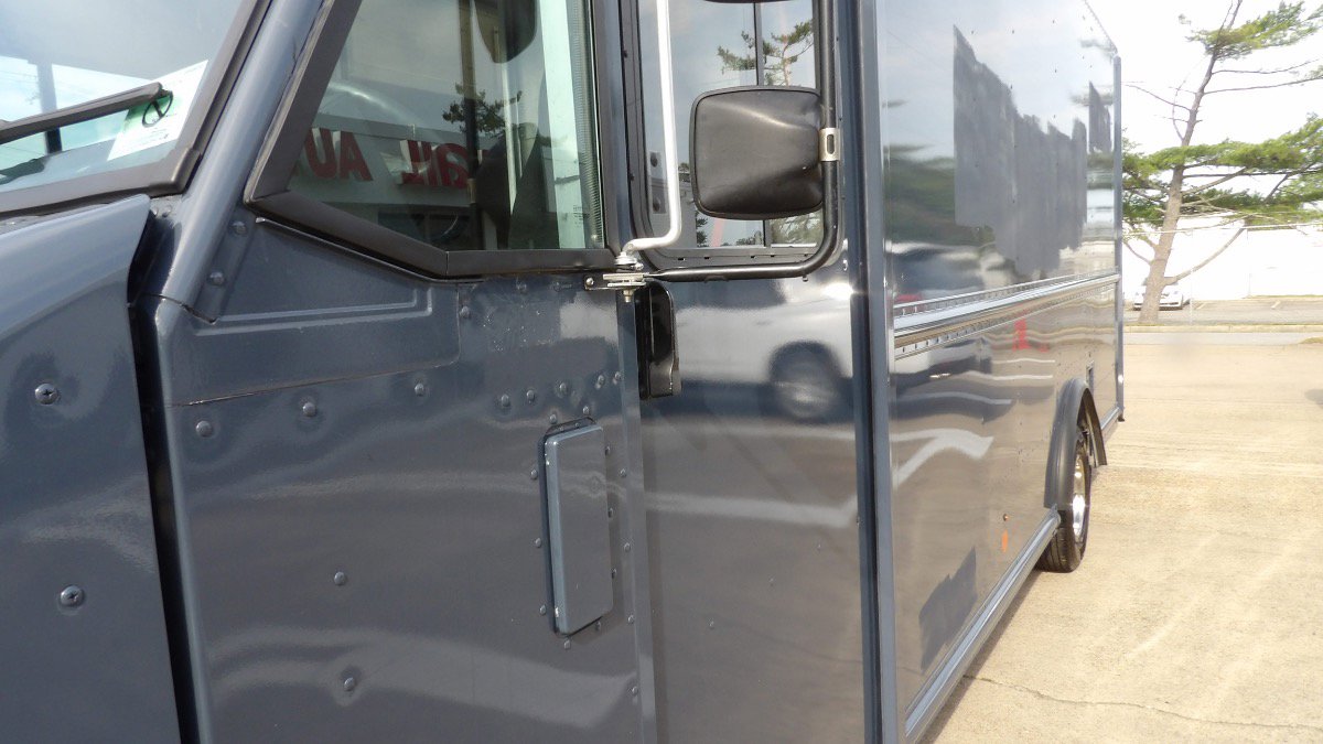 Used 2019 Ford E-450 and Econoline 450 Super Duty image 6