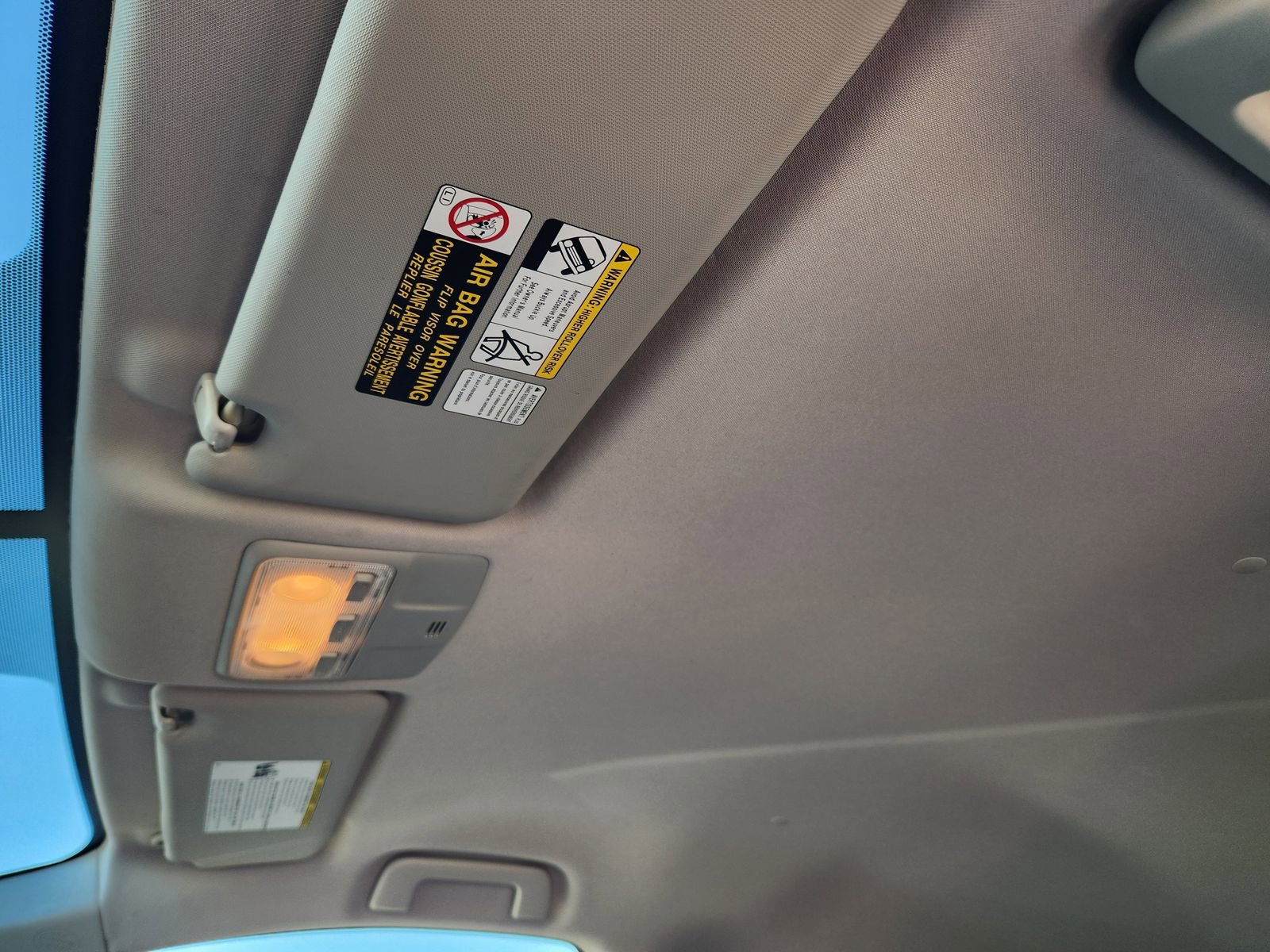 Used 2013 Toyota RAV4 LE image 28