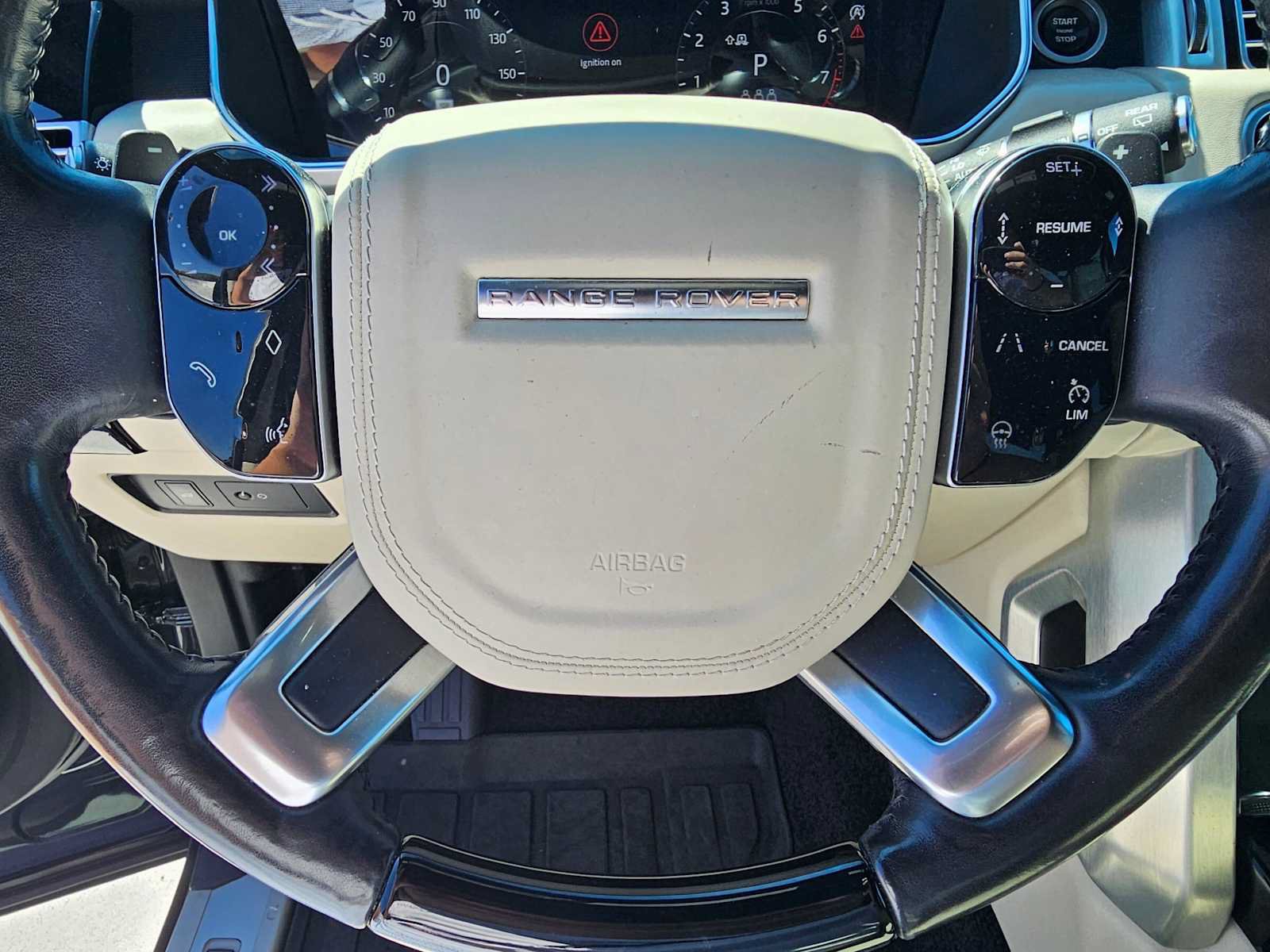 Used 2020 Land Rover Range Rover HSE AWD/4WD image 22