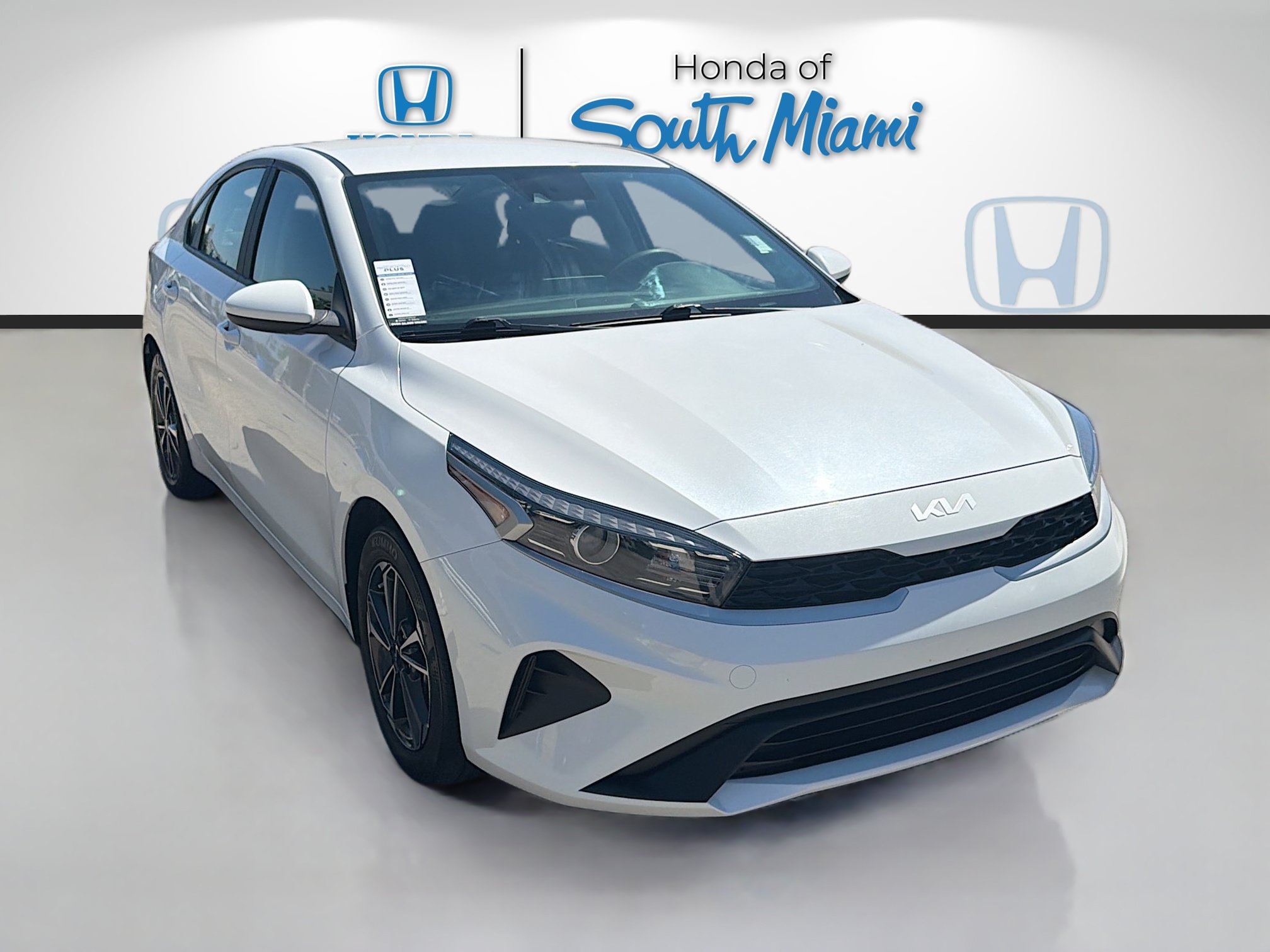 Used 2023 Kia Forte LXS FWD video 1