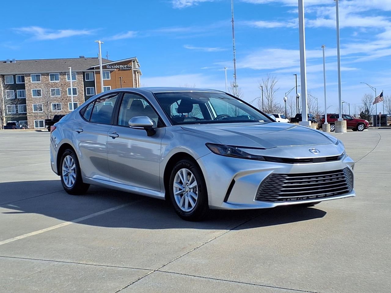 Used 2026 Toyota Camry LE image 8