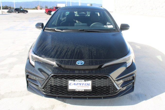 New 2026 Toyota Corolla SE image 7