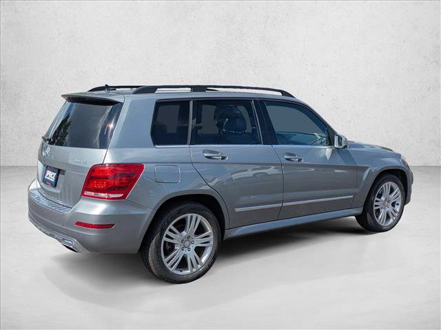 Used 2015 Mercedes-Benz GLK 350 4MATIC image 5