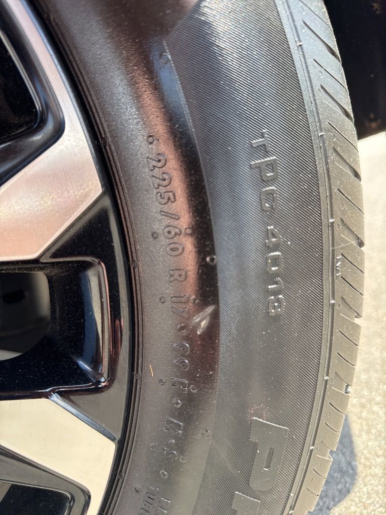 Used 2023 Chevrolet TrailBlazer LT w/ Convenience Package image 33