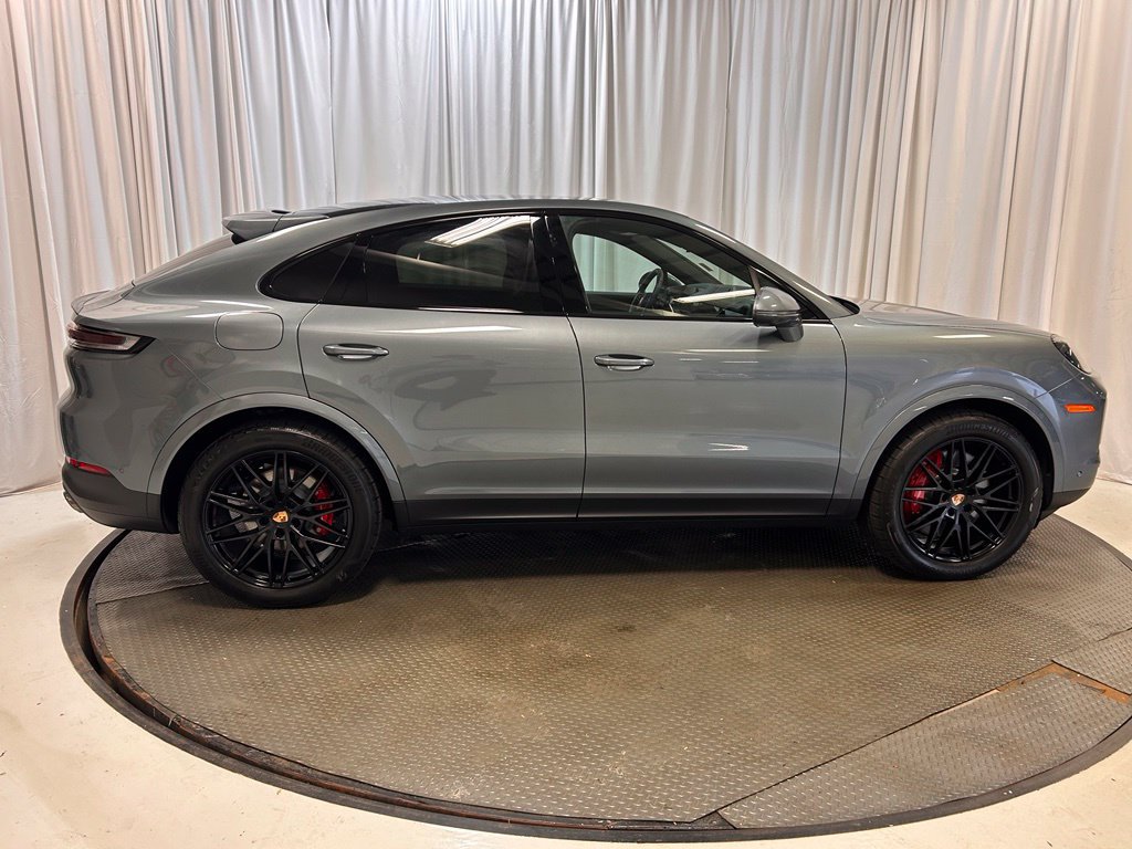 Certified 2026 Porsche Cayenne S AWD/4WD image 29
