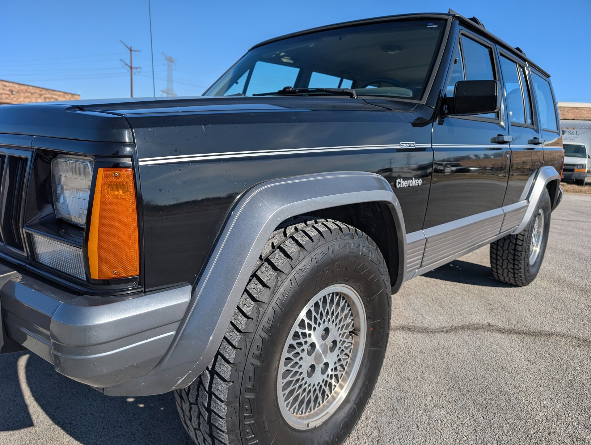 Used 1993 Jeep Cherokee Country image 35