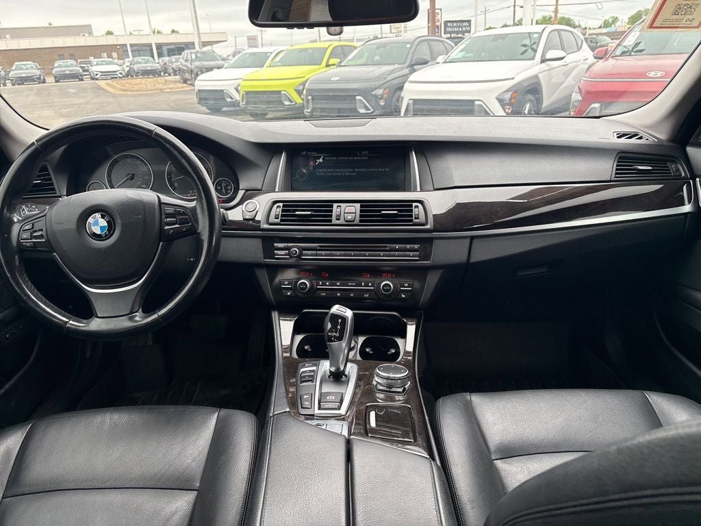 Used 2015 BMW 535i xDrive Sedan AWD/4WD image 11