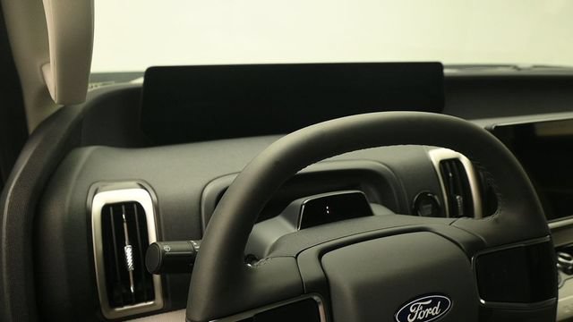 New 2027 Ford Expedition Active AWD/4WD image 17