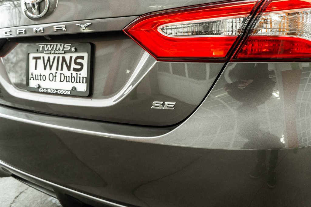 Used 2020 Toyota Camry SE image 38
