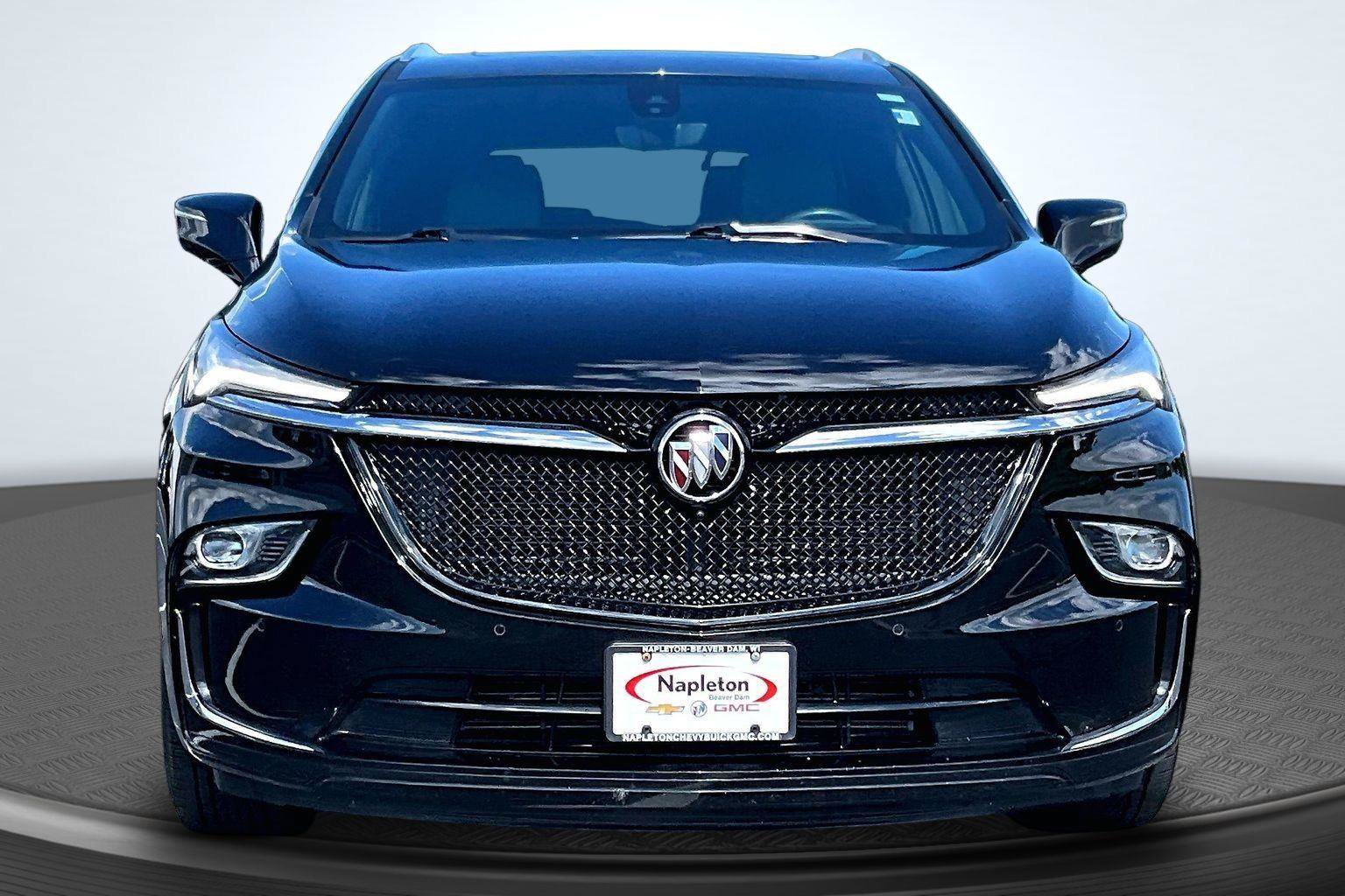 Used 2024 Buick Enclave Premium w/ Experience Buick Package AWD/4WD image 3