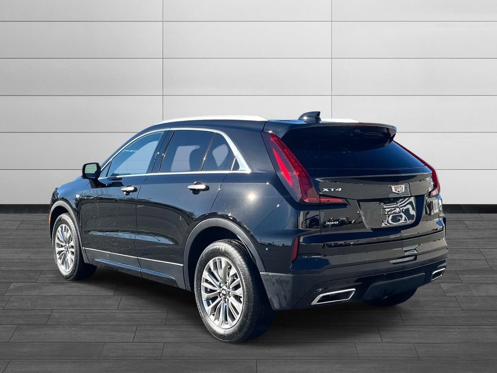Certified 2025 Cadillac XT4 Premium Luxury w/ Technology Package image 3