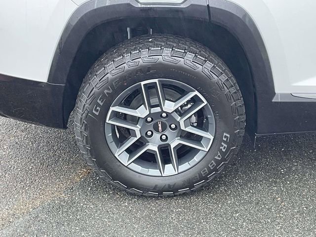New 2026 GMC Terrain AT4 w/ Convenience Package III image 9