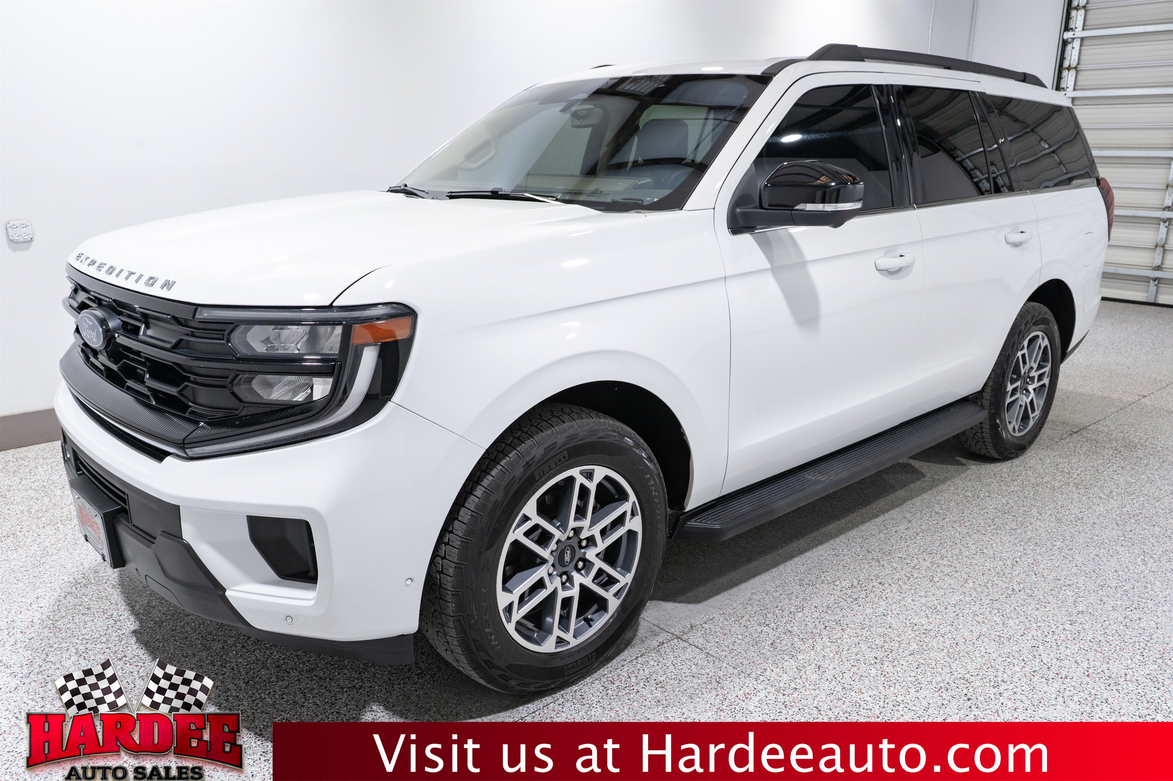 Used 2025 Ford Expedition Active AWD/4WD video 2