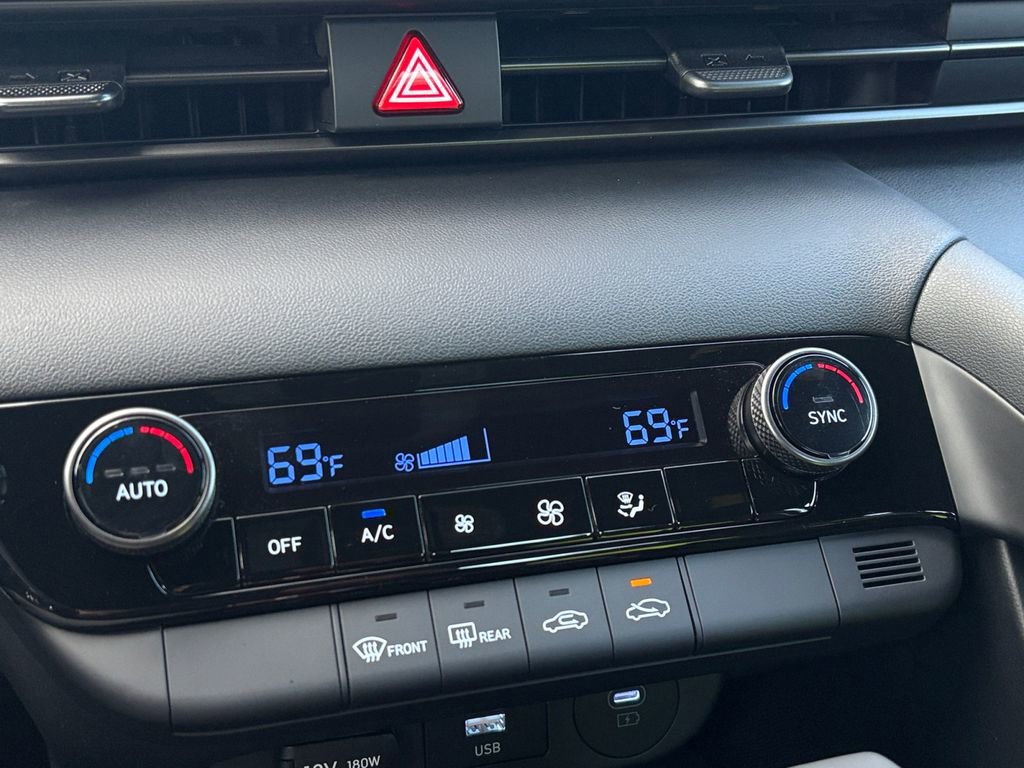 New 2026 Hyundai Elantra Sport image 25