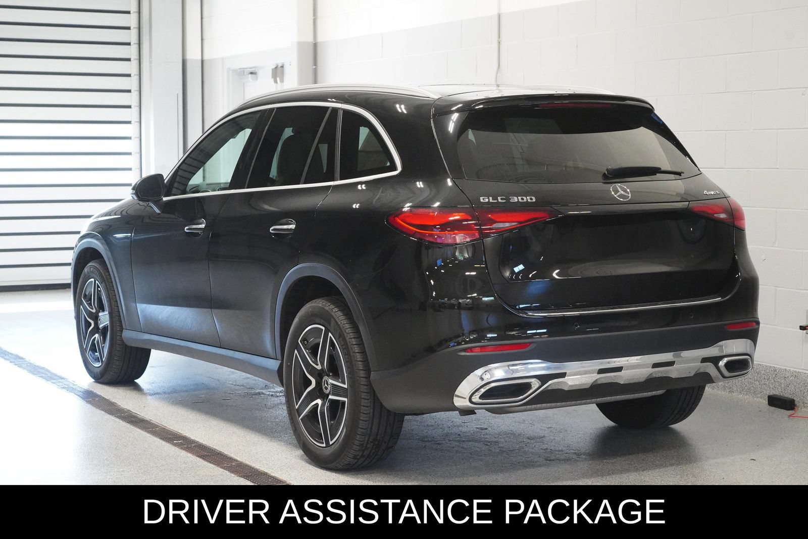 Certified 2026 Mercedes-Benz GLC 300 4MATIC image 4