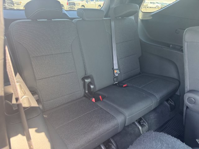 Used 2025 Chevrolet Traverse LT w/ LPO, Floor Liner Package AWD/4WD image 17