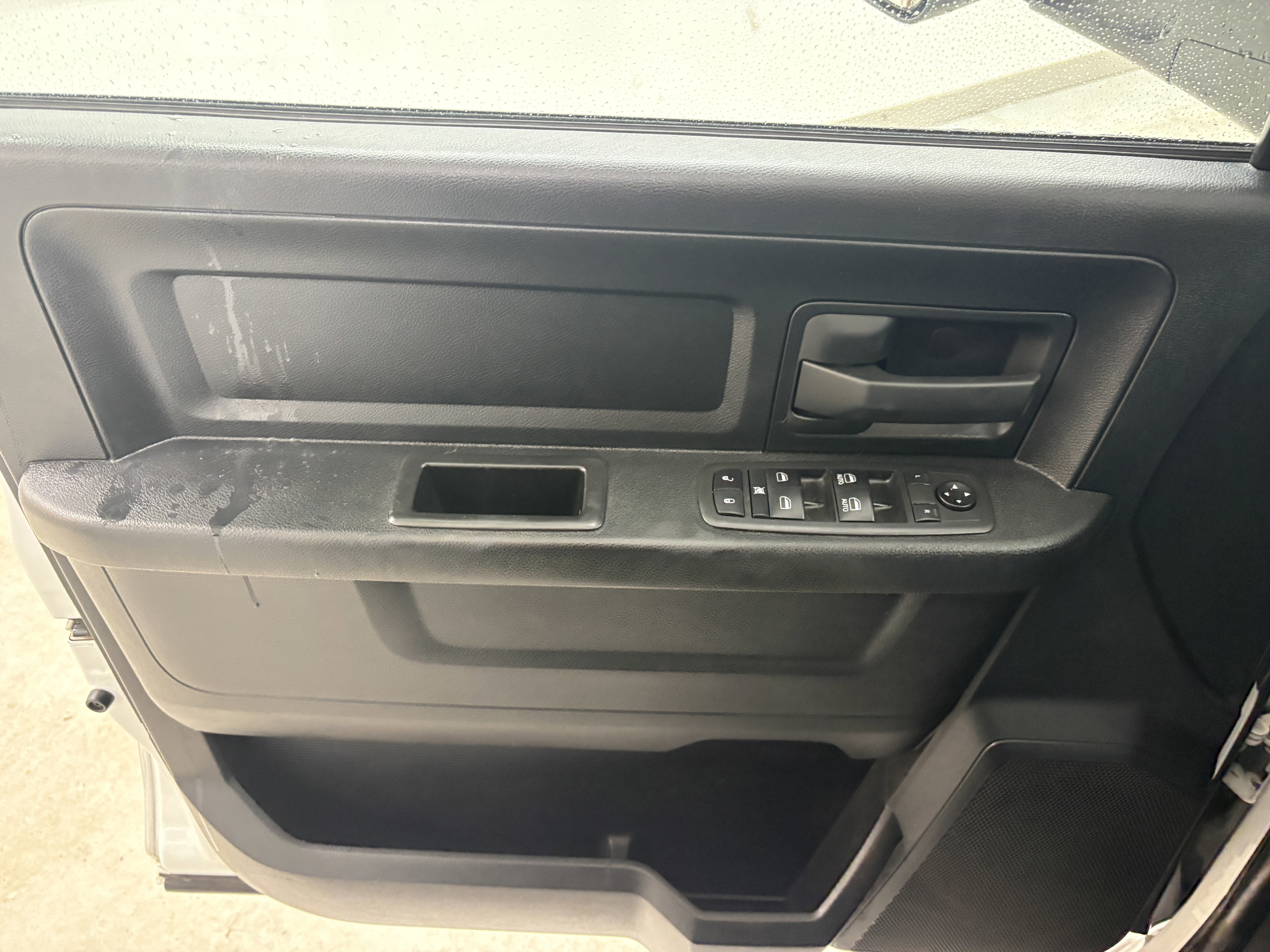 Used 2021 RAM 3500 Tradesman image 21