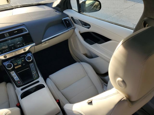 New 2024 Jaguar I-PACE R-Dynamic HSE AWD/4WD image 18