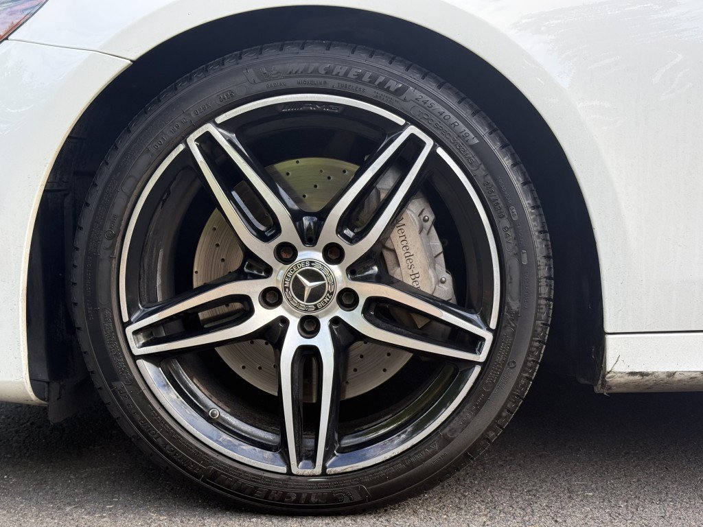 Used 2020 Mercedes-Benz E 350 Sedan image 37