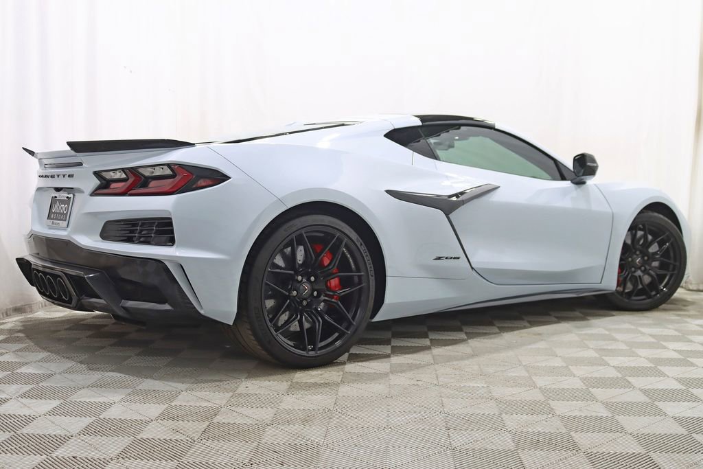 Used 2023 Chevrolet Corvette Z06 w/ Stealth Interior Trim Package image 9