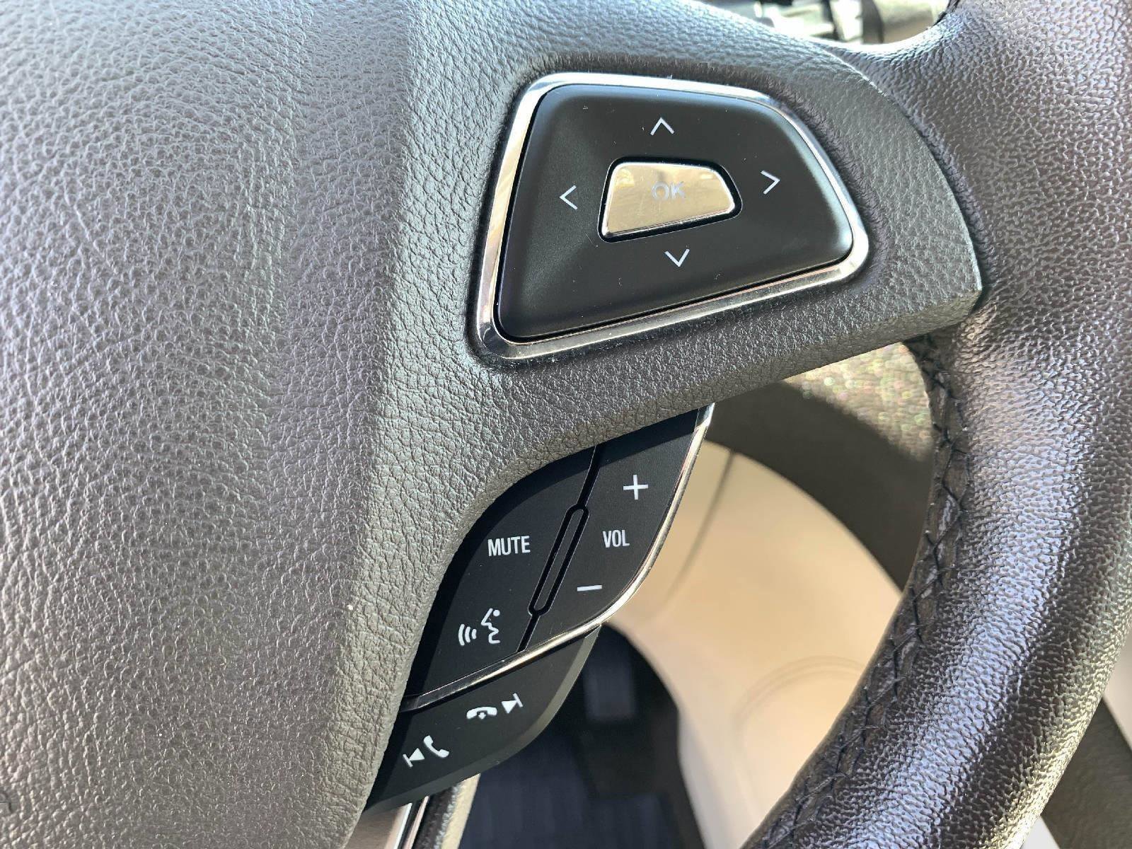 Used 2019 Lincoln MKC Premiere image 18