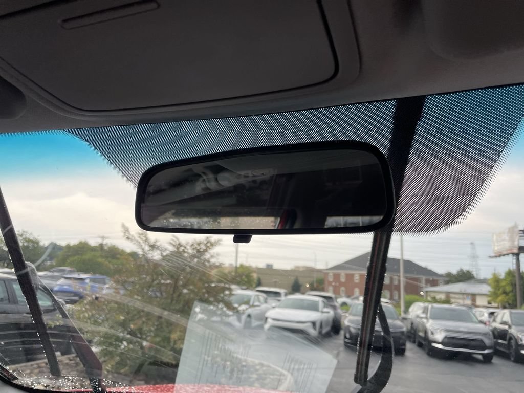 Used 2015 Kia Soul + FWD image 24