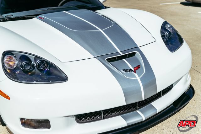 Used 2013 Chevrolet Corvette Z06 w/ 3LZ Preferred Equipment Group RWD image 27