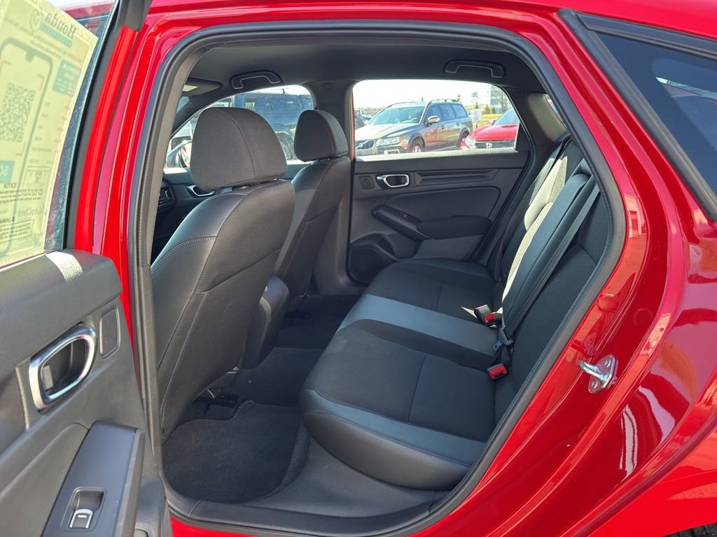 Used 2025 Honda Civic Sport image 32