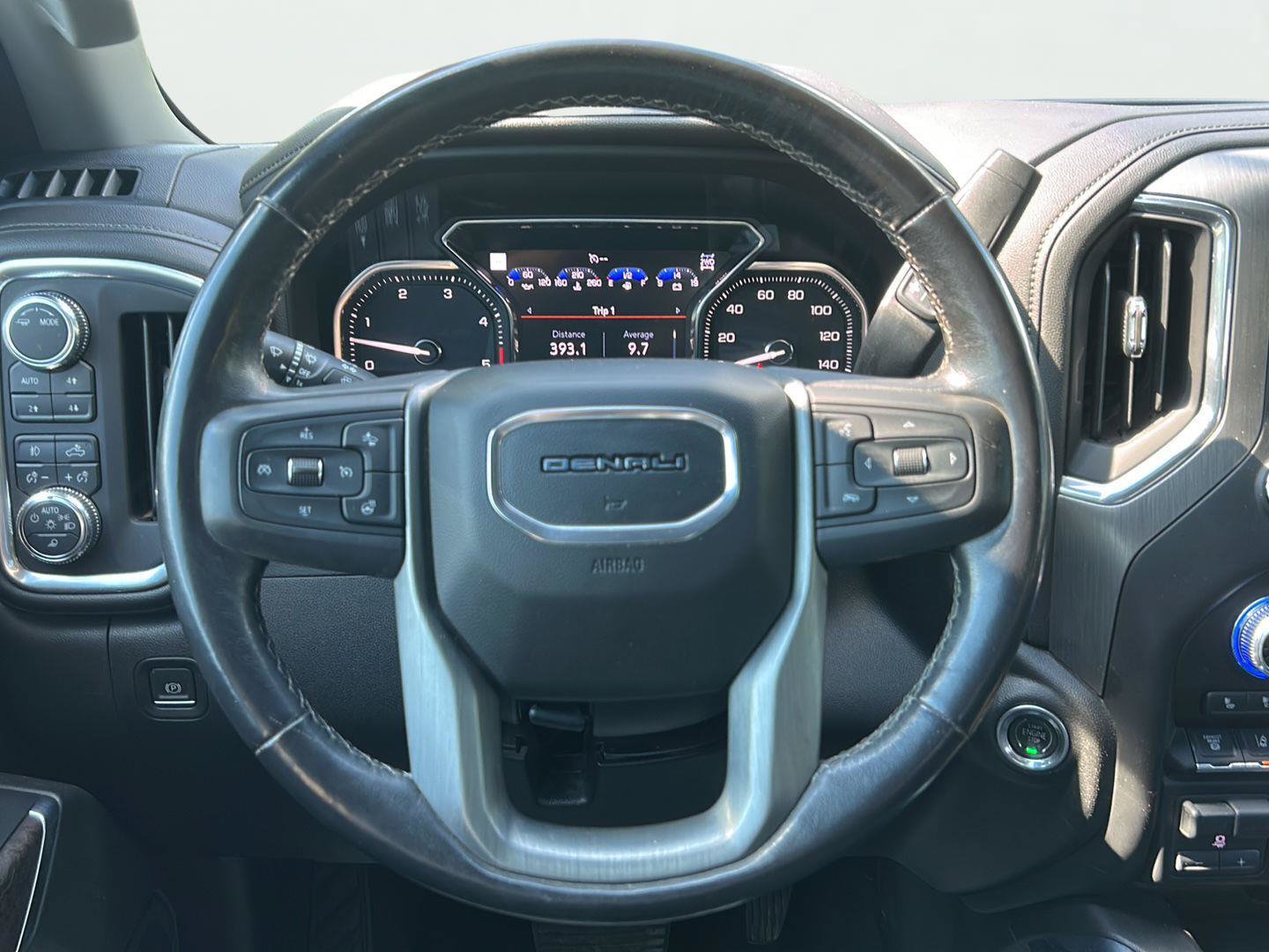 Certified 2022 GMC Sierra 3500 Denali w/ Technology Package AWD/4WD image 18