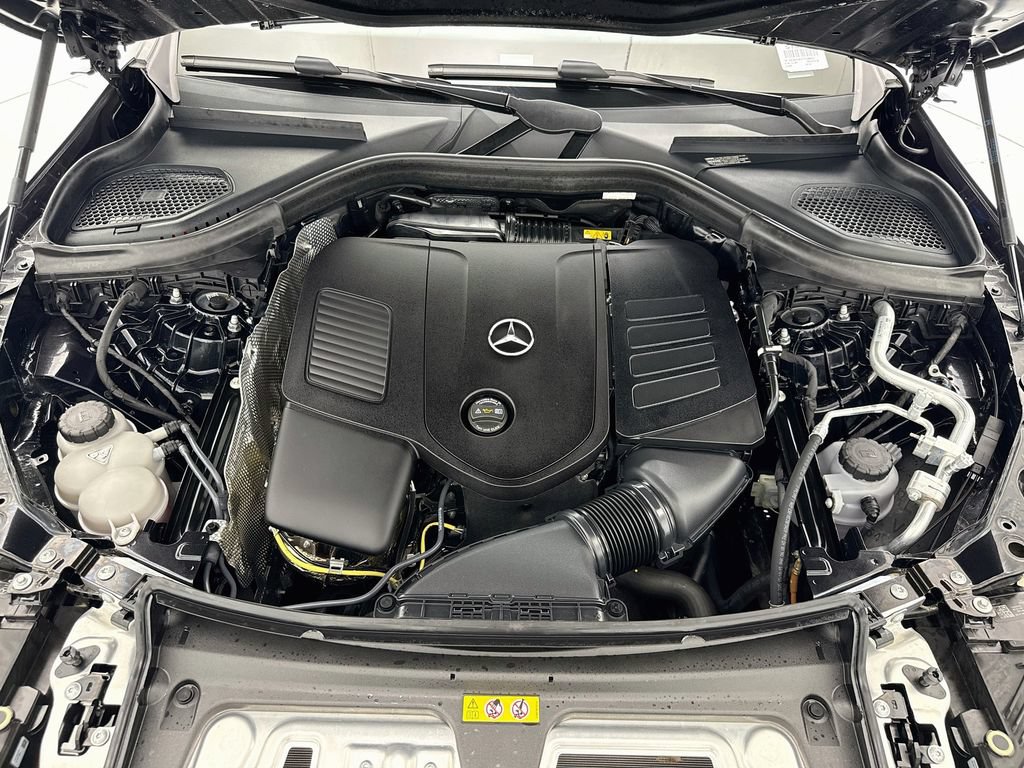 Certified 2026 Mercedes-Benz GLC 300 image 28