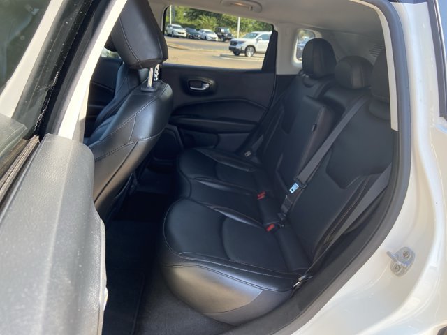 Used 2020 Jeep Compass Limited AWD/4WD image 16