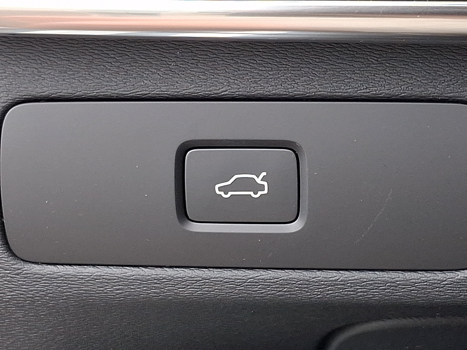 New 2027 Volvo XC90 B6 Plus AWD/4WD image 20