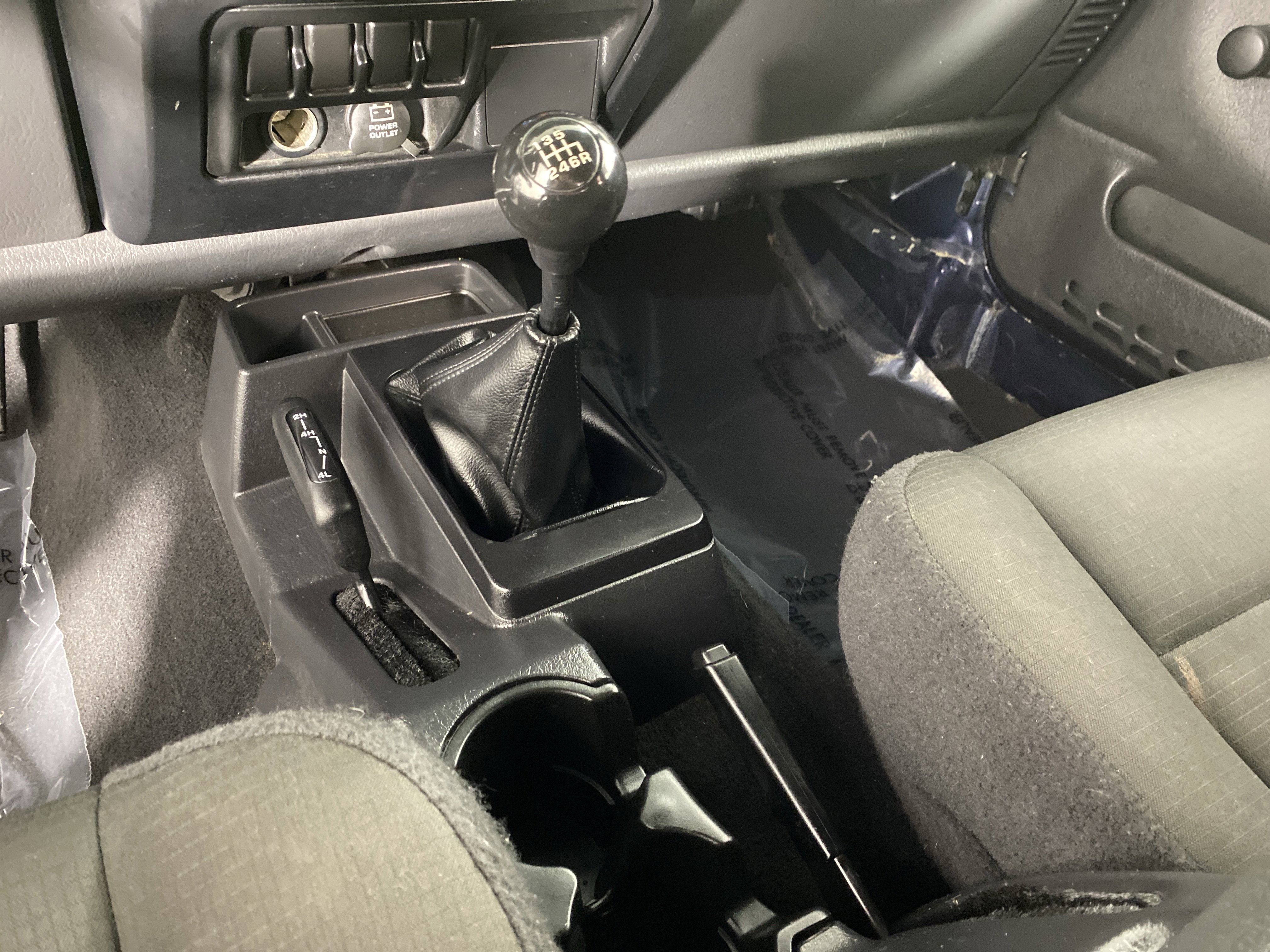 Used 2006 Jeep Wrangler X w/ Tire & Wheel Group (Ecco) image 22