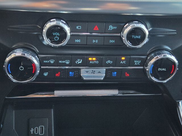 New 2025 Ford F150 Lariat w/ Equipment Group 501A Mid image 14