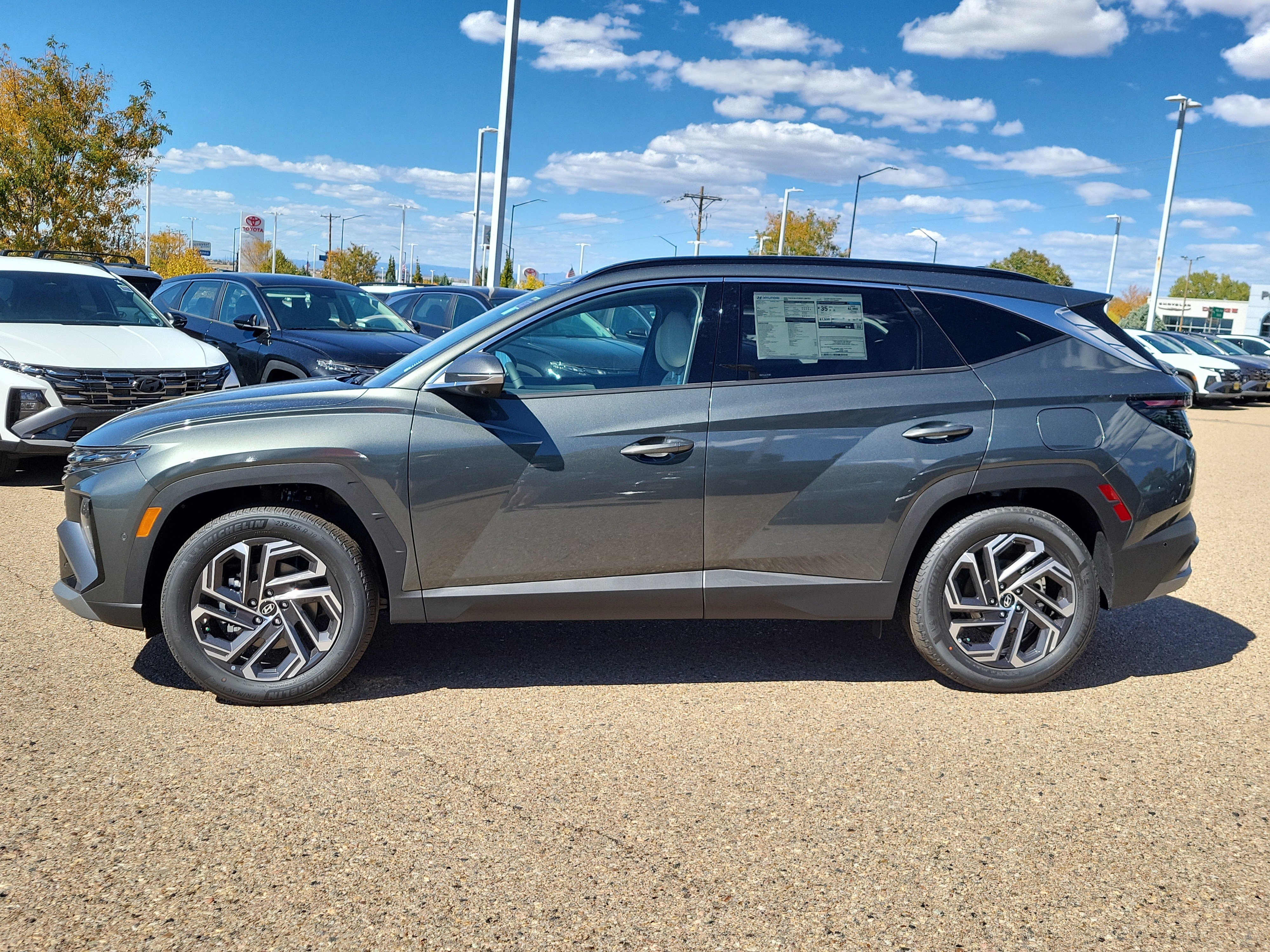 New 2025 Hyundai Tucson Limited w/ Tow & Go Package image 2