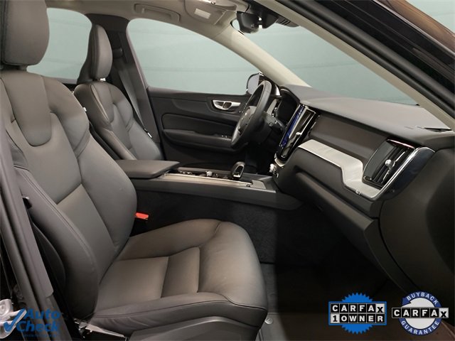Used 2025 Volvo XC60 B5 Plus image 74