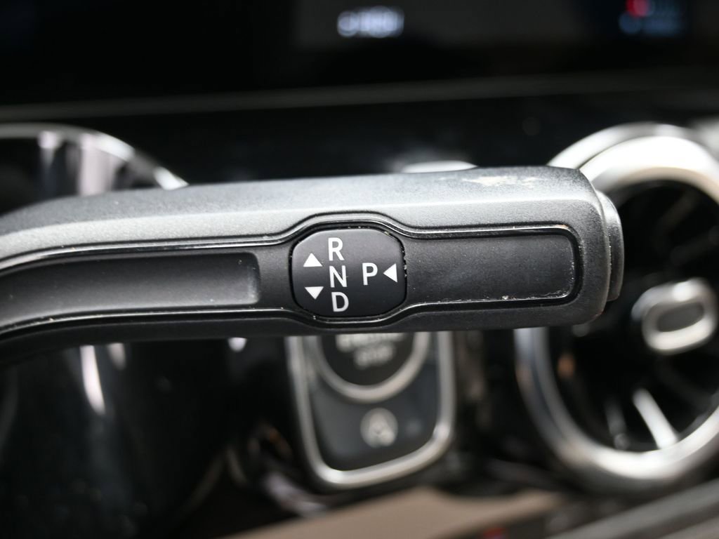 Used 2022 Mercedes-Benz GLA 250 w/ Premium Package Lite image 22