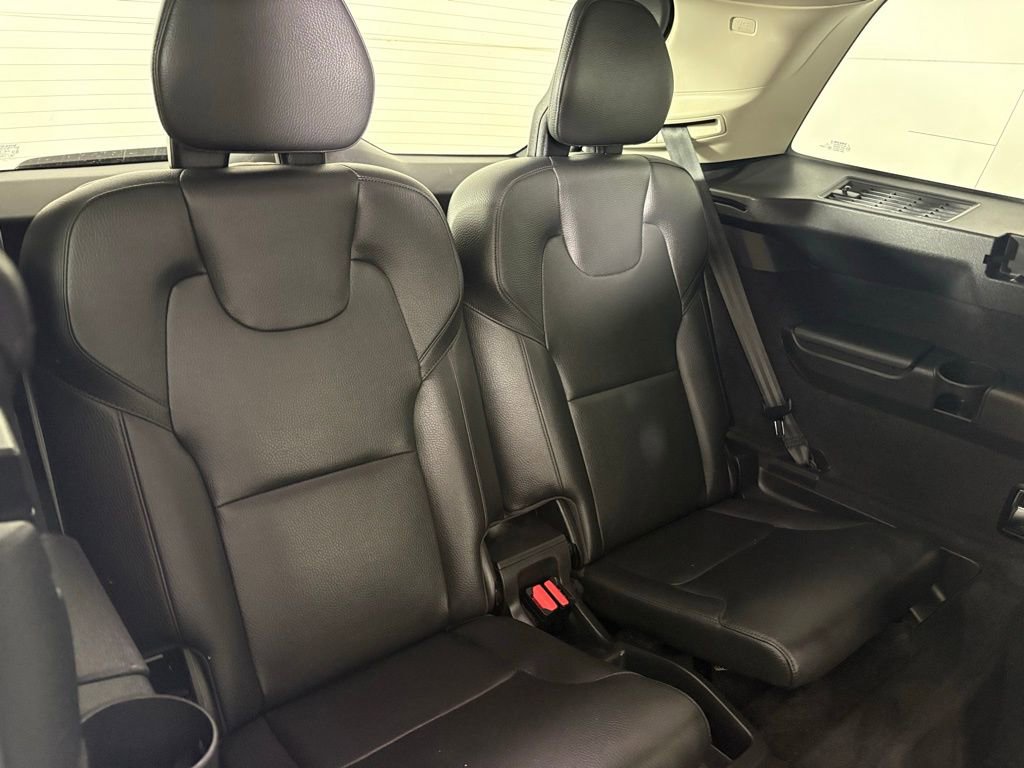 Used 2023 Volvo XC90 T8 Plus image 18