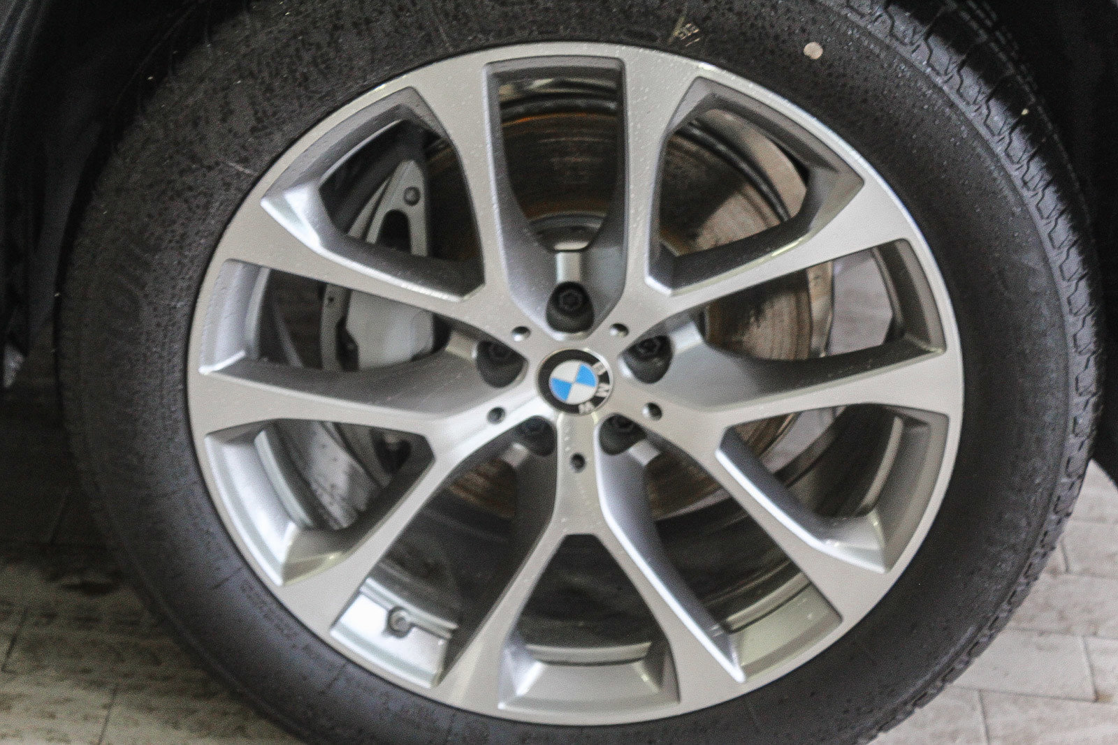 New 2026 BMW X5 xDrive40i w/ Climate Comfort Package image 10