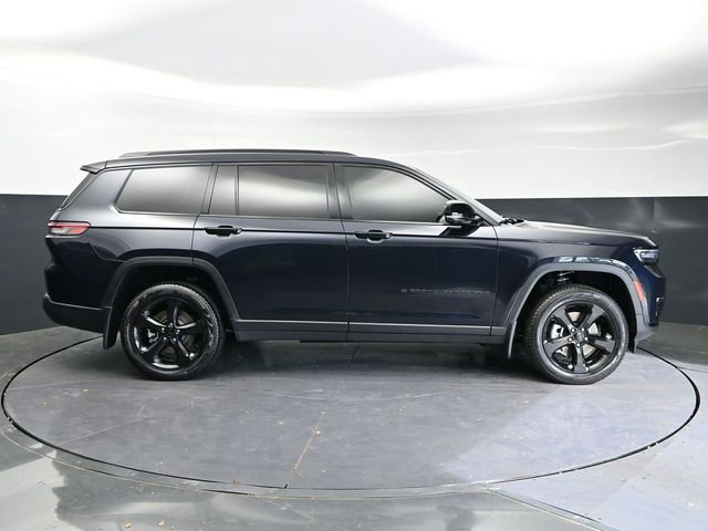 Used 2024 Jeep Grand Cherokee L Limited w/ Luxury Tech Group II AWD/4WD image 4
