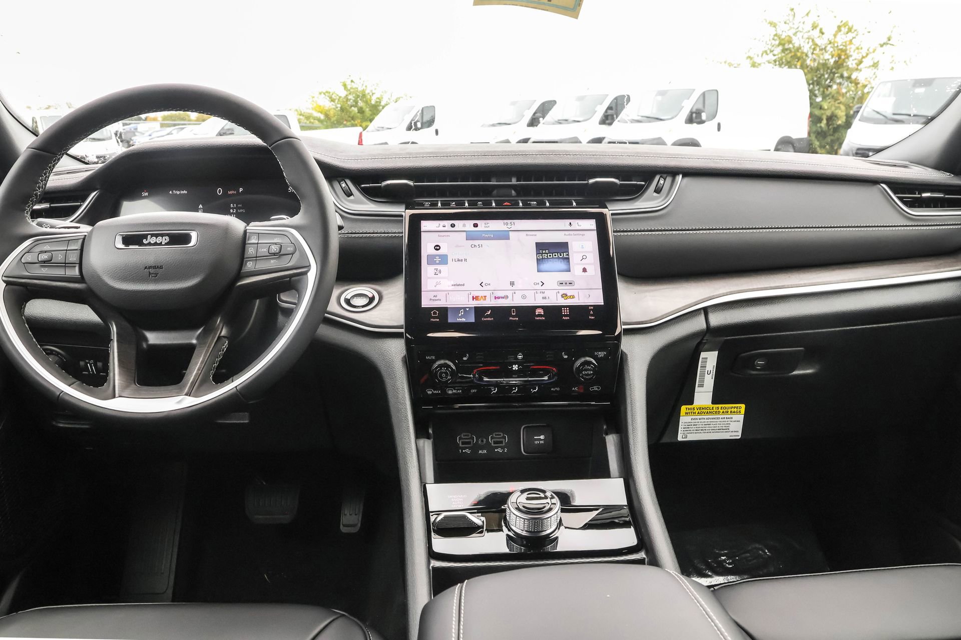 New 2025 Jeep Grand Cherokee Limited image 13