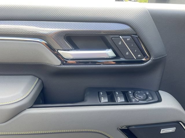 New 2026 Chevrolet Silverado 2500 ZR2 AWD/4WD image 13