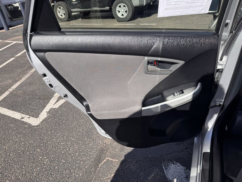 Used 2014 Toyota Prius Three FWD image 22
