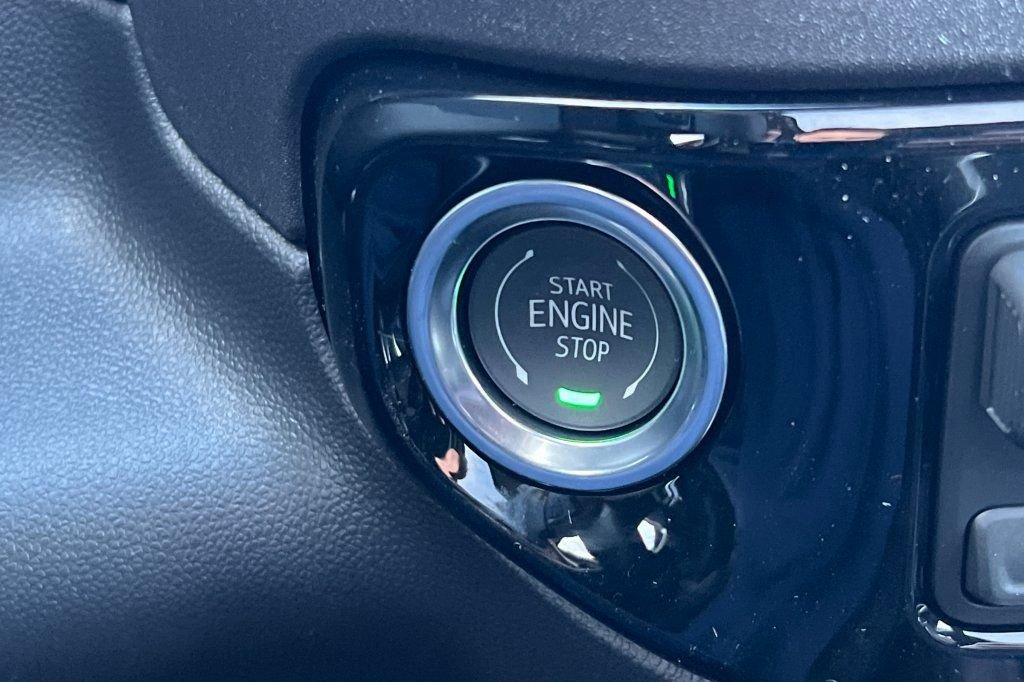 New 2026 GMC Sierra 1500 SLT image 19