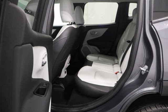 Certified 2022 Jeep Renegade Limited image 12