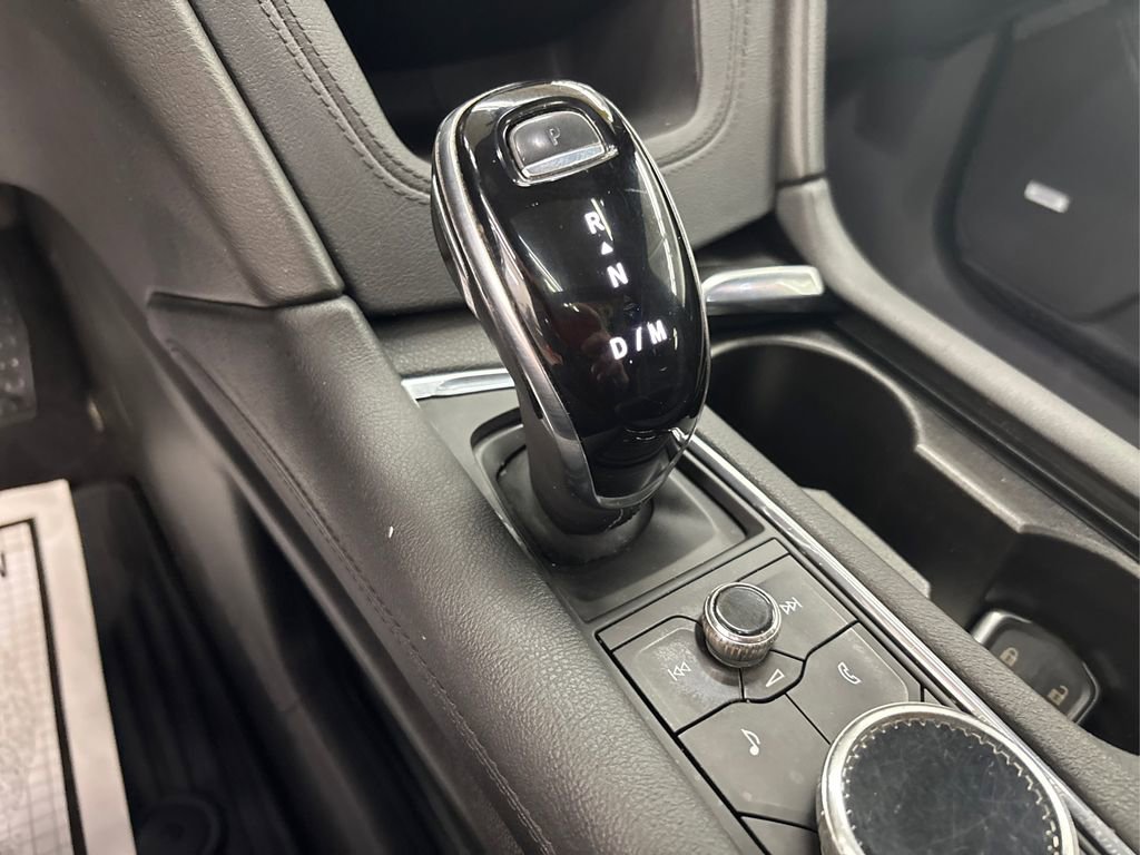 Used 2020 Cadillac XT6 Premium Luxury image 32