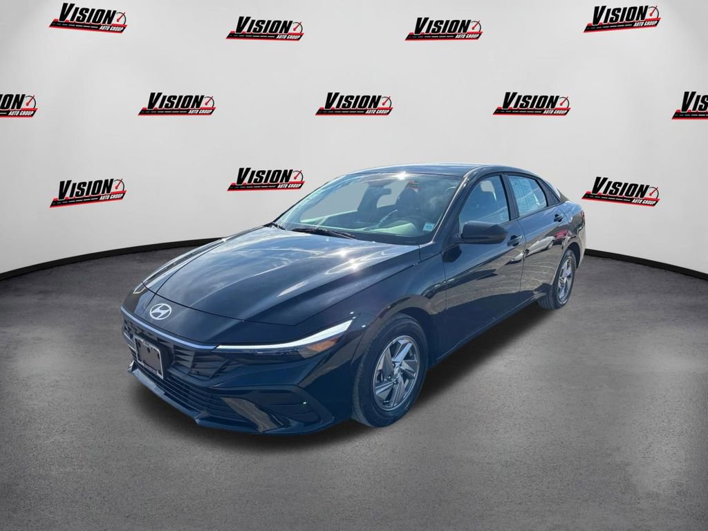 Certified 2024 Hyundai Elantra SE