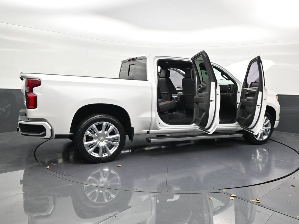 Used 2023 Chevrolet Silverado 1500 High Country w/ High Country Premium Package image 34